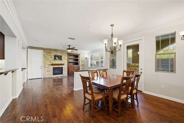 Building Photo - 12422 Benton Dr