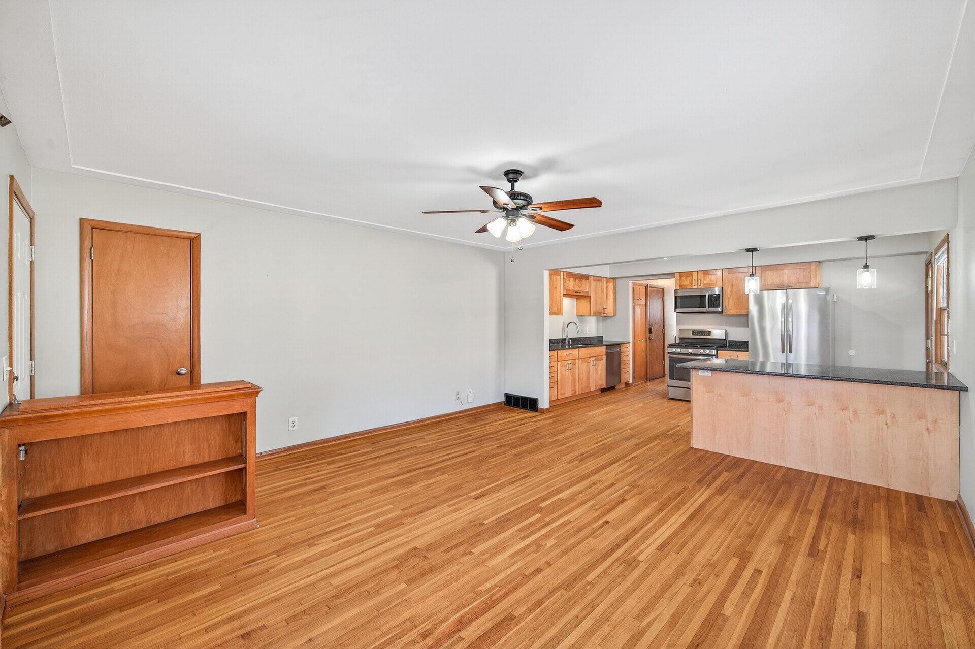 Building Photo - 1810 Ulysses St NE