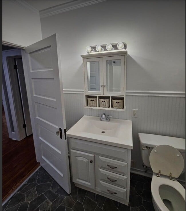 Building Photo - 1508 Branch St NW