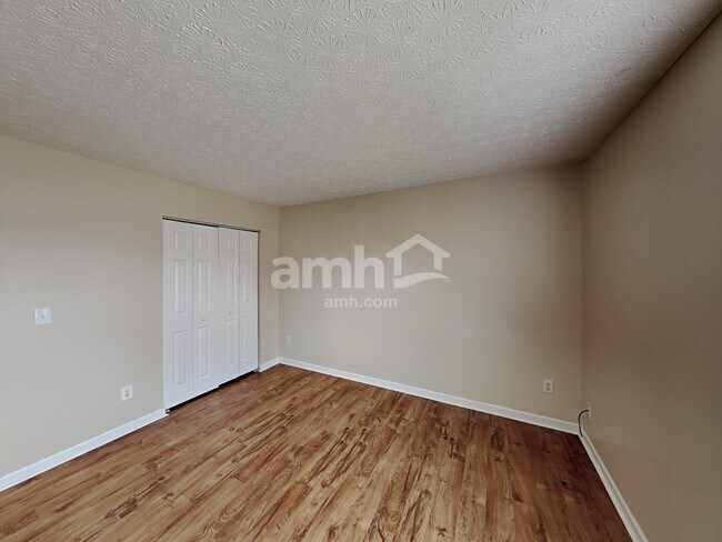 Building Photo - 79 Tabilore Loop