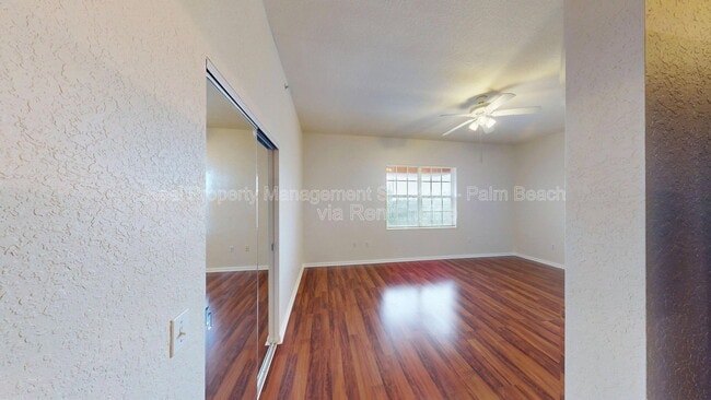 Building Photo - 1610 Presidential Way
