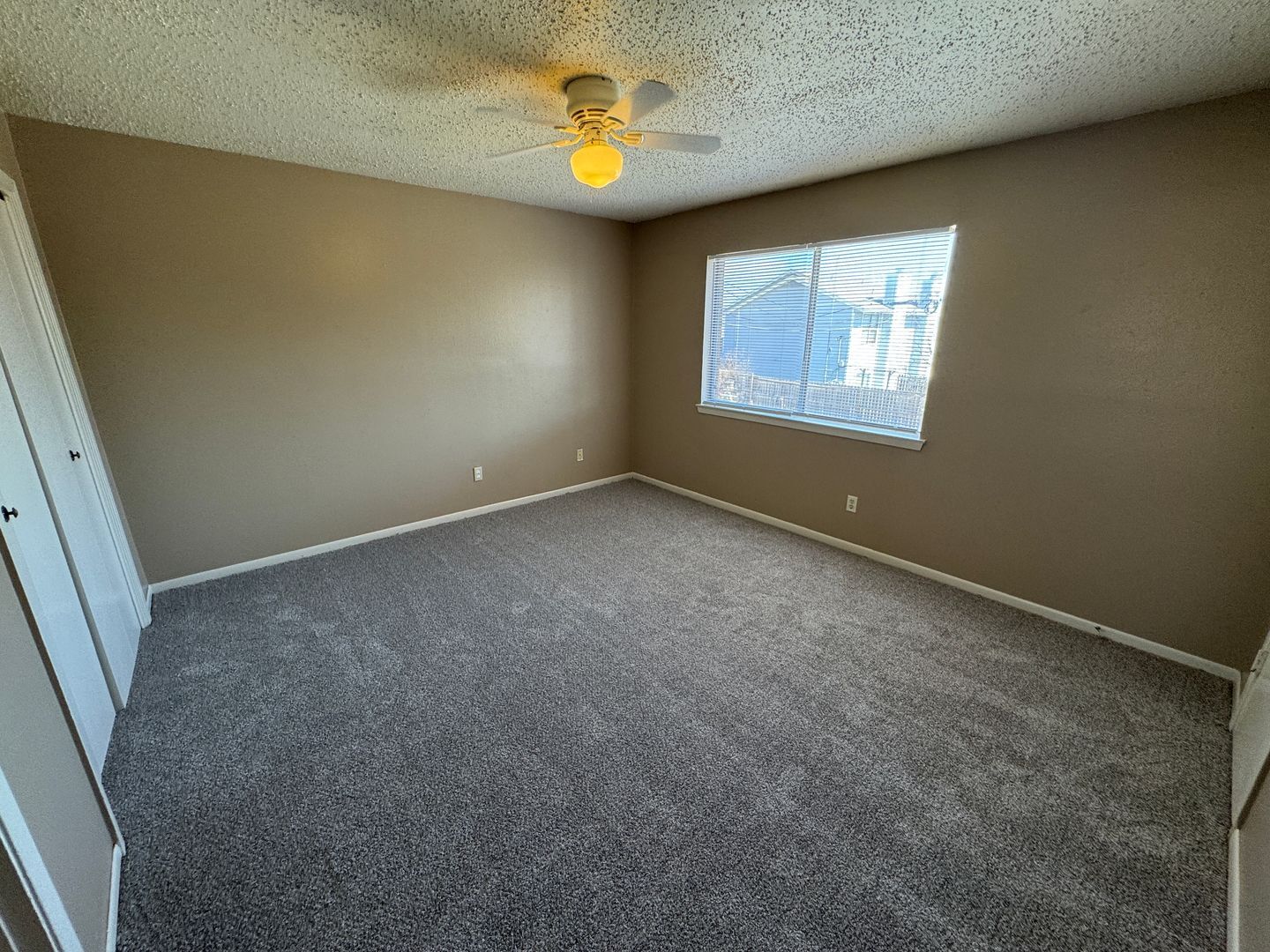 Building Photo - 2202 Hunt Dr