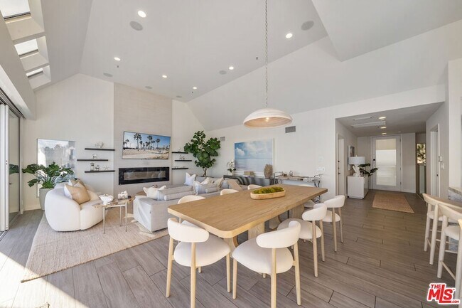 Building Photo - 26508 Latigo Shore Dr