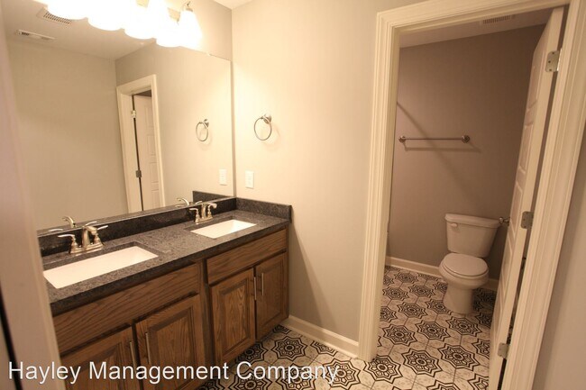 Building Photo - 4 br, 3 bath House - 139 Bragg Avenue