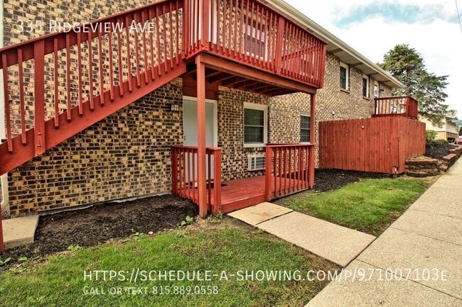 Building Photo - 335 Ridgeview Ave