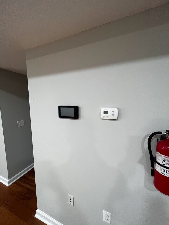 Building Photo - 1430 N Carlisle St