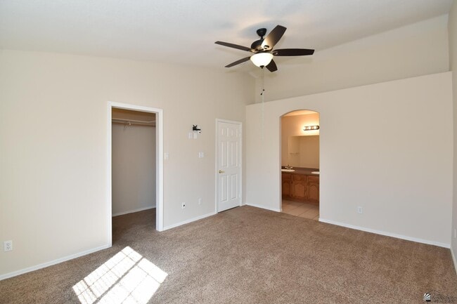 Building Photo - 9673 E 38th St