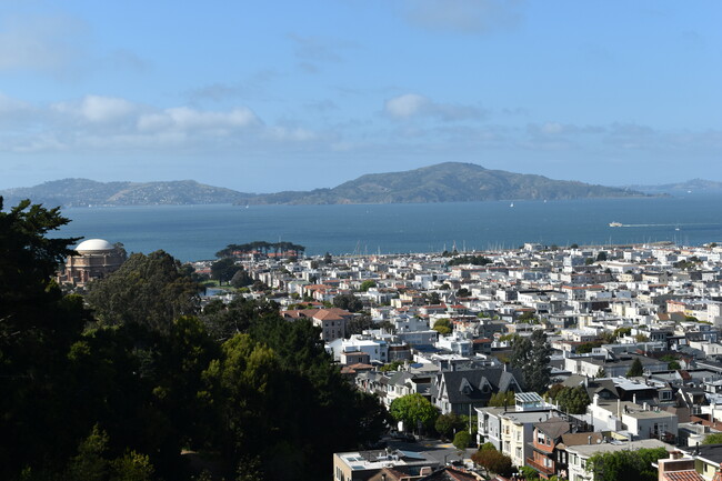 Views of the neighborhood! - 2791 Greenwich St