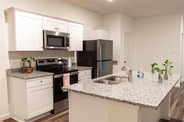 Building Photo - 4407 Silverweed Ln