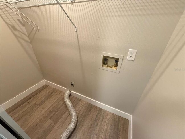 Building Photo - 3588 Raintree Ln