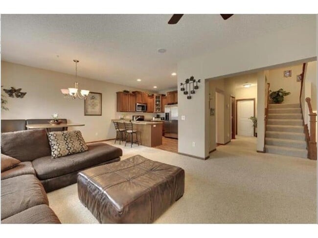 Building Photo - 16709 50th Ct N