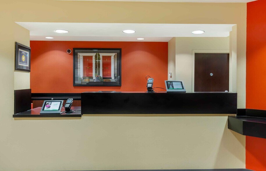 Building Photo - Furnished Studio-Olympia - Tumwater