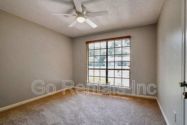 Building Photo - 122 Old Spanish Trail