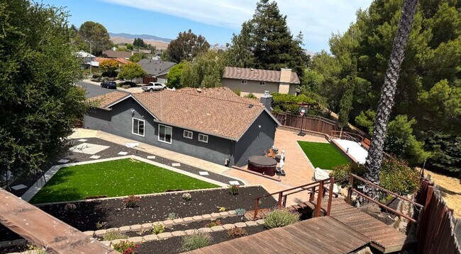 Building Photo - Beautiful Dublin Home with EV Charging and Spacious Patio