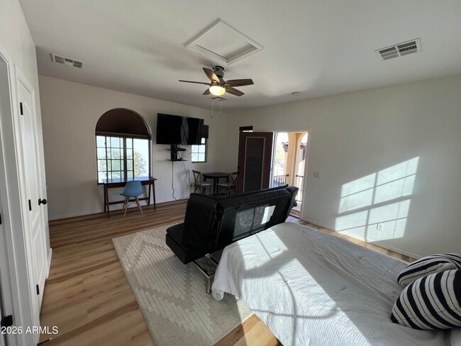 Building Photo - 21032 W Main Pl