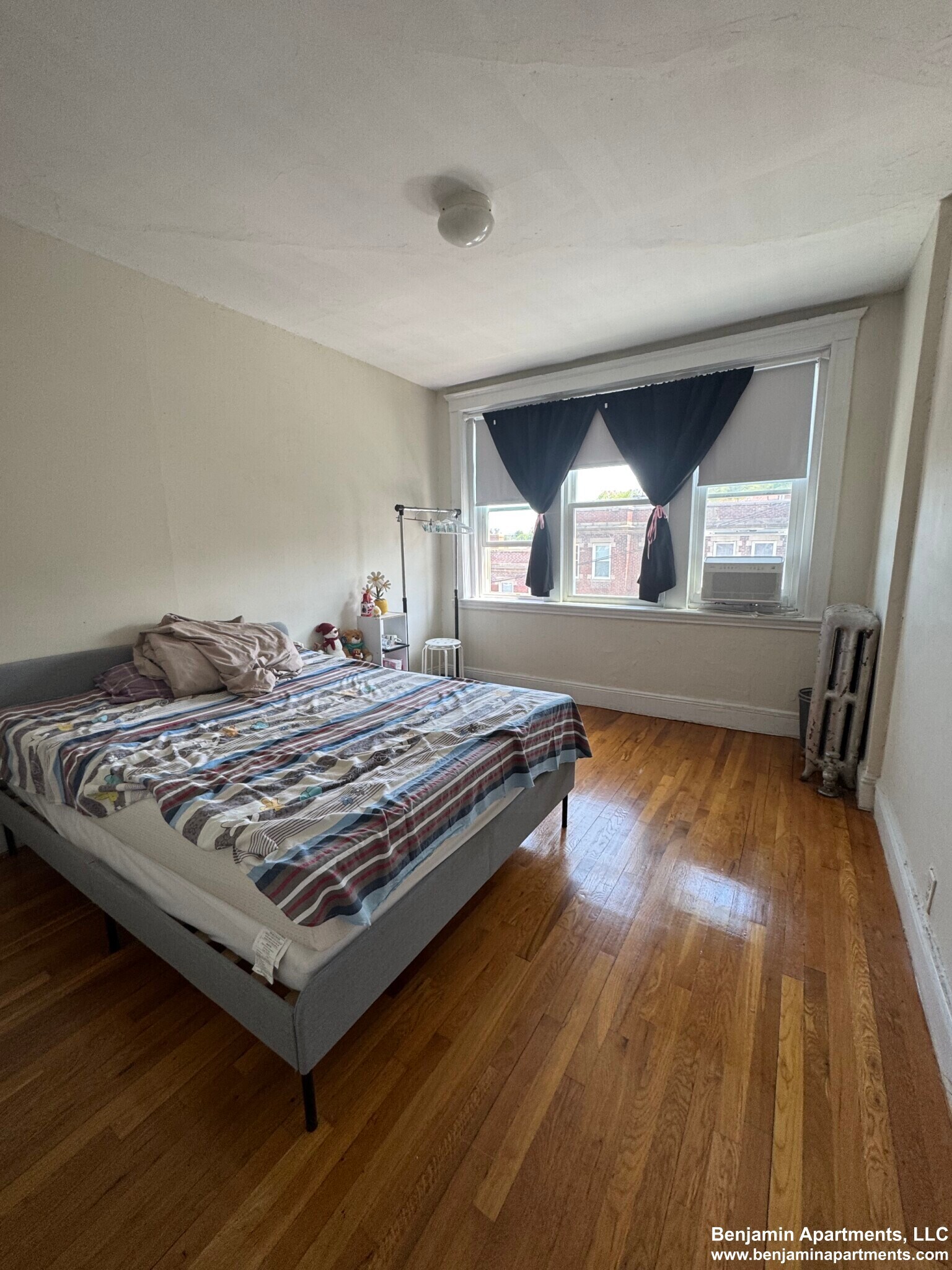 Building Photo - 90 Brainerd Rd