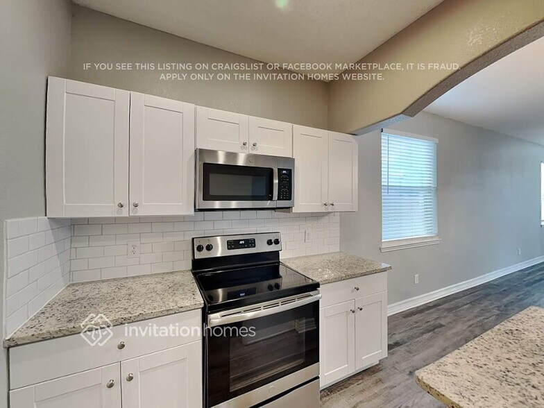 Building Photo - 1060 Pullman Dr