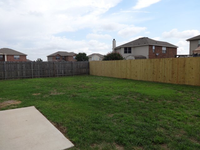 Building Photo - 108 Thoroughbred Dr