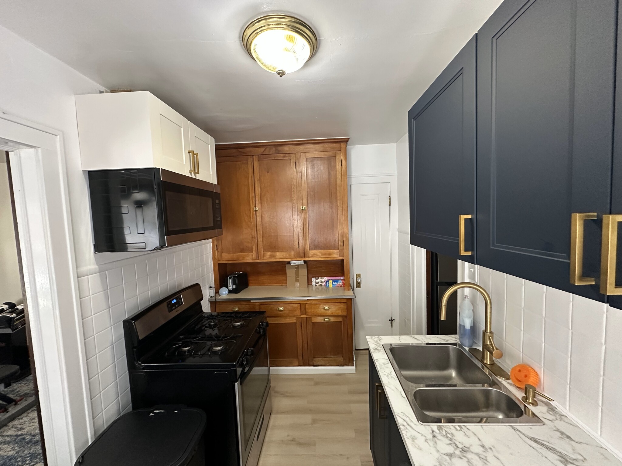 Kitchen - 3839 24th Ave S