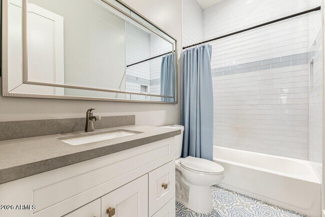 Building Photo - 5348 W Encanto Verde