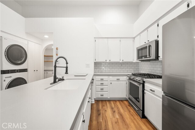 Building Photo - 24361 Conejo