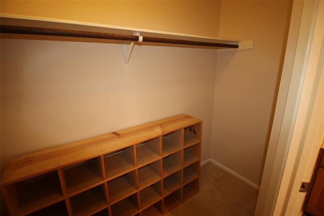 Building Photo - 5005 Cana Cove