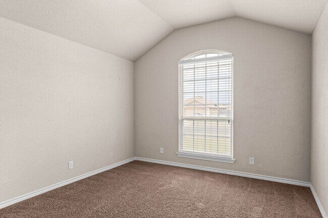 Building Photo - 4203 Corinne Dr