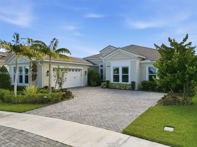 Building Photo - 4662 Estates Cir