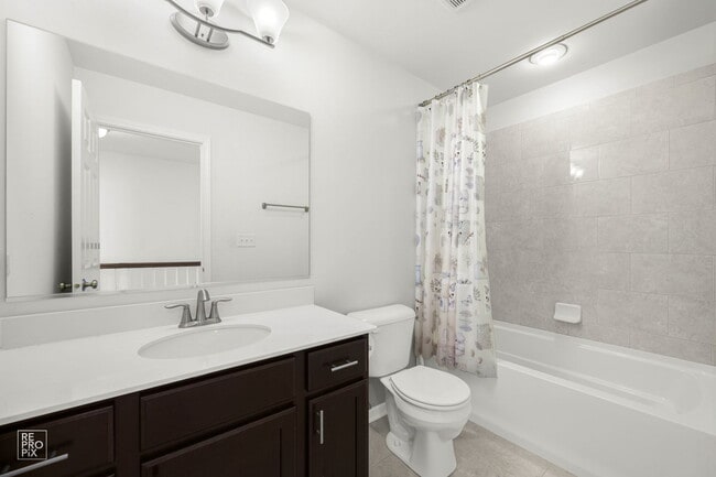 Building Photo - 38 Marcel Ln