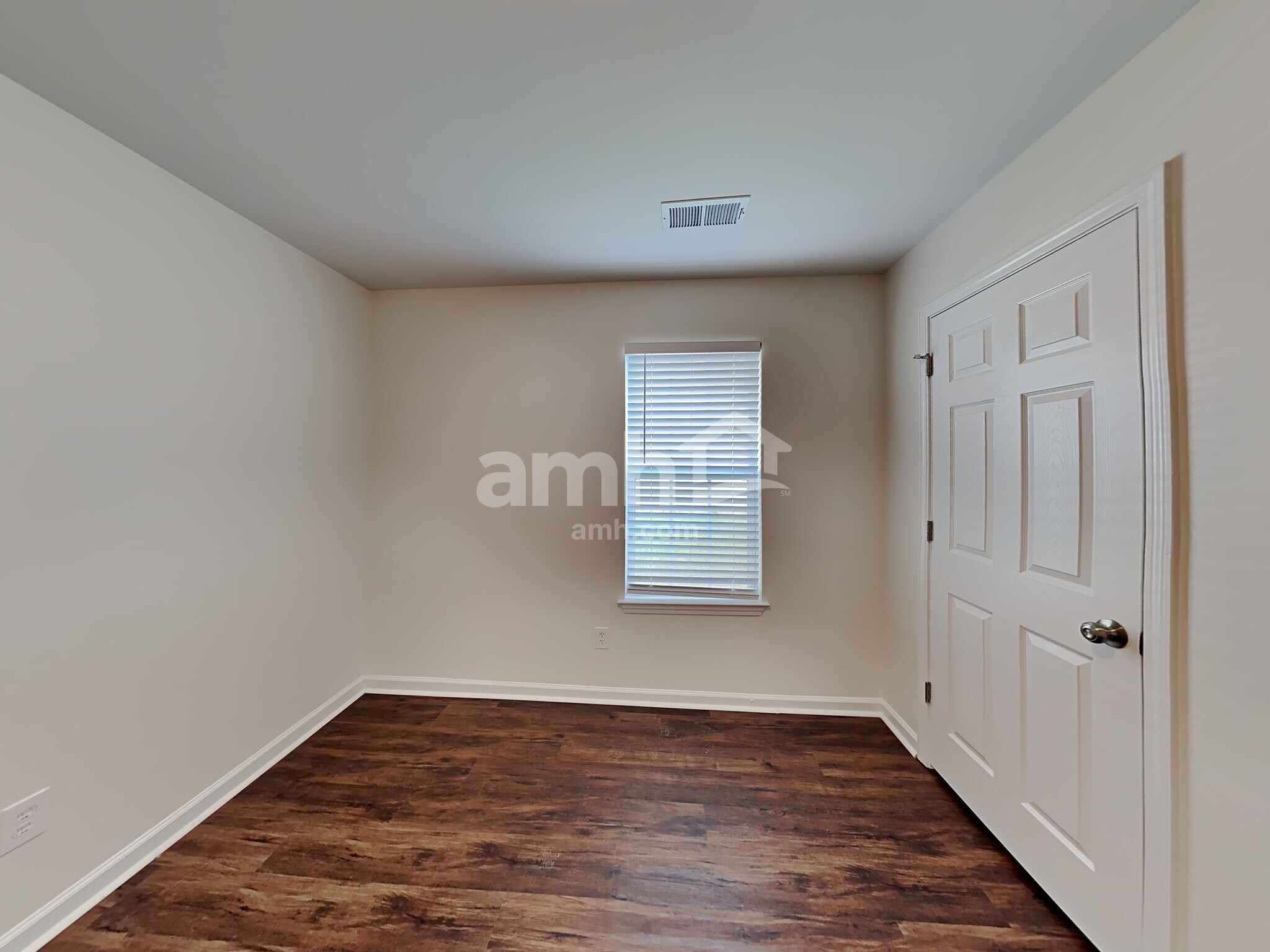 Building Photo - 602 Fairgreen Trail