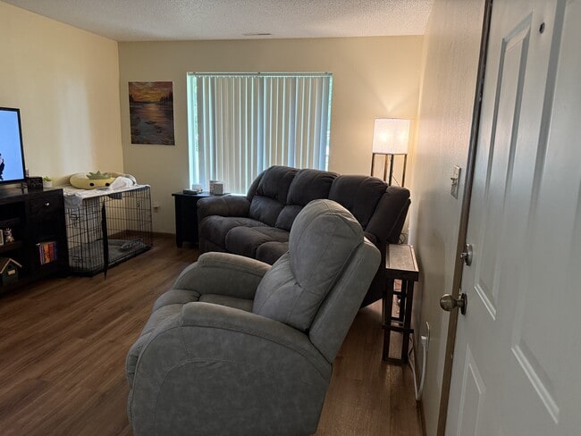 Building Photo - 4314 Maricopa Dr