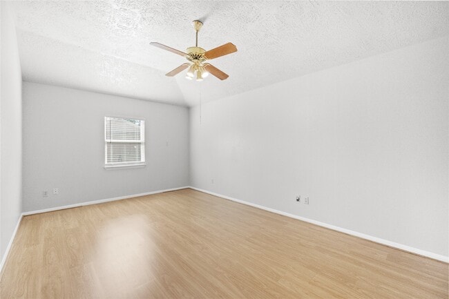 Building Photo - 8118 Vista Del Sol Dr