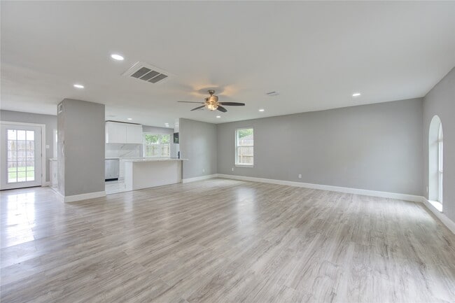 Building Photo - 12215 Monticeto Ln