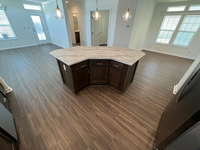 Building Photo - 5392 Bahia Wy
