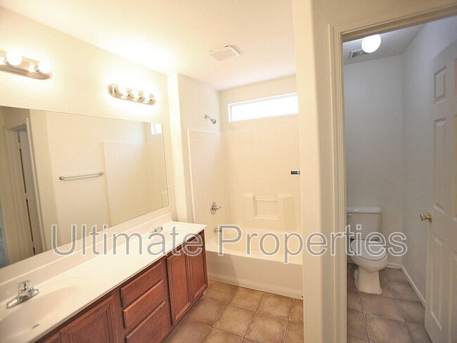 Building Photo - 981 S 242nd Dr