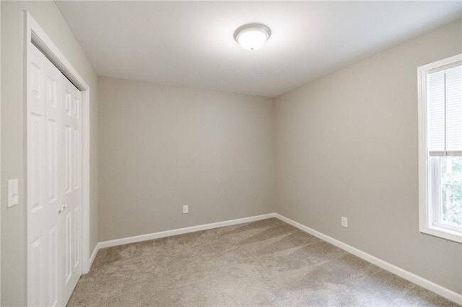 Building Photo - 103 Three Rivers Ct
