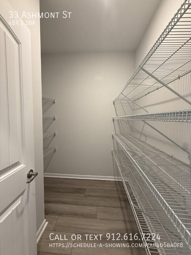 Building Photo - 33 Ashmont St