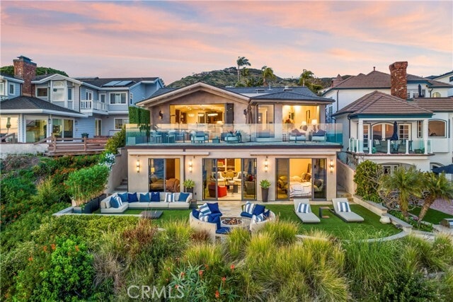 Building Photo - 26 S La Senda Dr