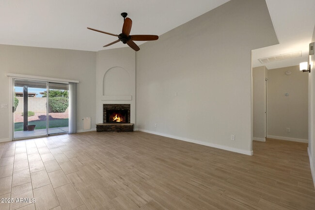 Building Photo - 5616 E Gelding Dr