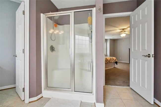 Building Photo - 5681 Regal Ct
