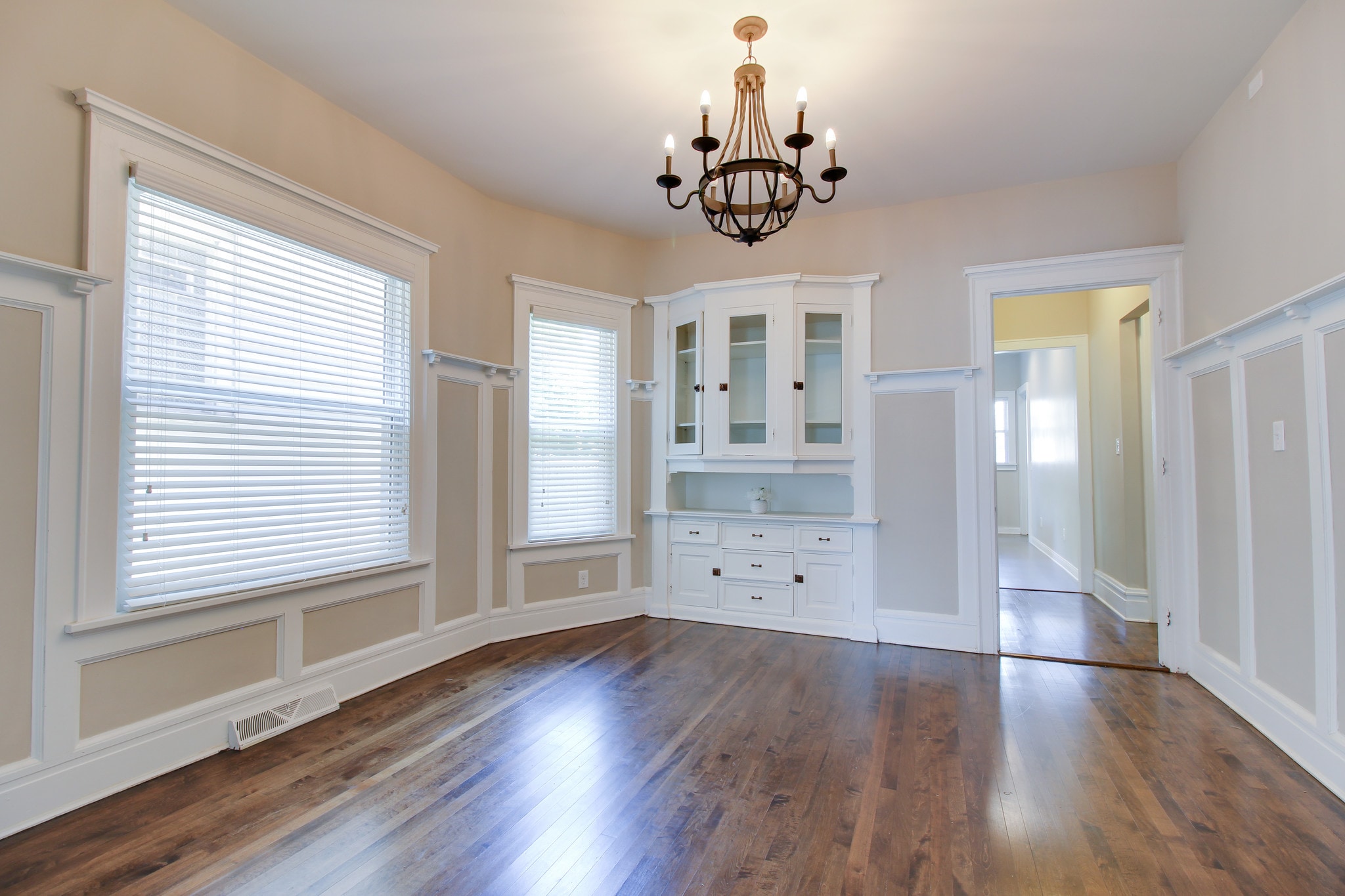 Dining Room - 1937 N Bartlett Ave