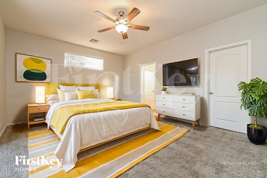 Building Photo - 2701 E Hulet Dr