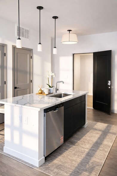 Kitchen - Elevate Apartments