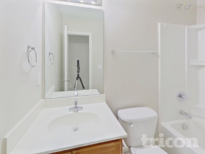 Building Photo - 537 Gentle Breeze Ln