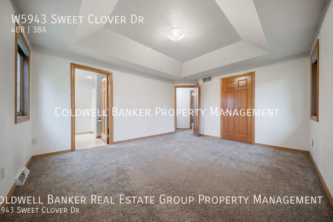 Building Photo - W5943 Sweet Clover Dr