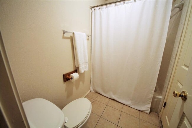 Building Photo - 8508 Forest Heights Ln