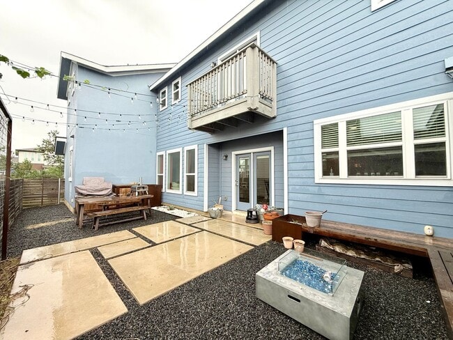 Building Photo - Goodnight Ranch Subdivision - 3 bedroom w/ Office!