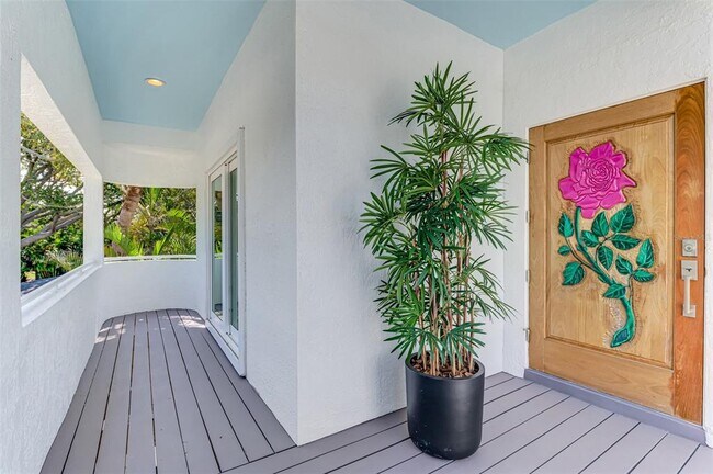 Building Photo - 412 Treasure Boat Way