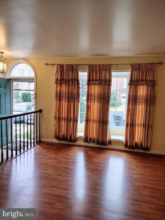 Building Photo - 10810 Campaign Ct