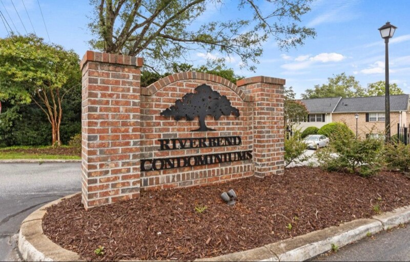 Building Photo - 925 Cleveland St